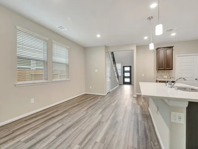 $304,640 | 6812 Hart Oak Court, Conroe, TX 77304