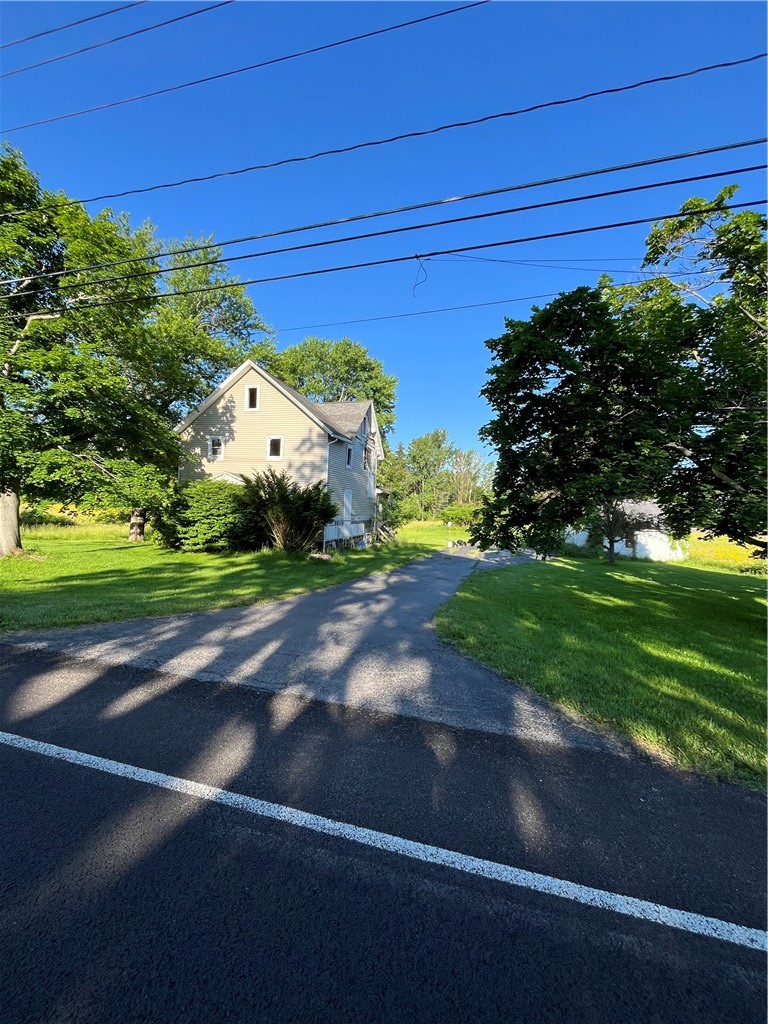 6705 Townline Road Williamson, NY 14589 - Photo 1 of 40
