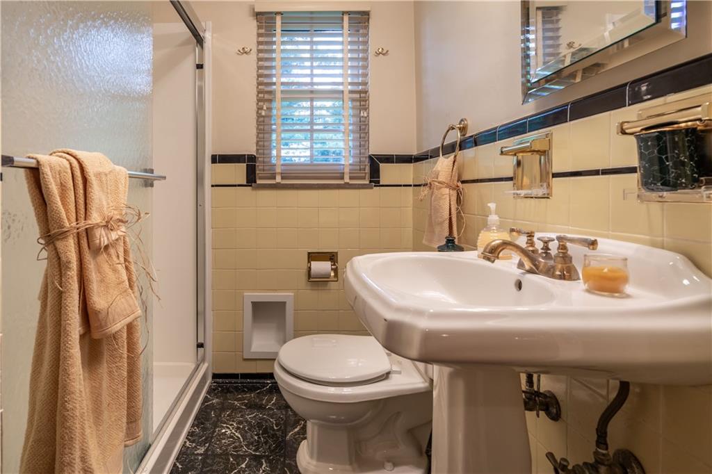 121 Sylvania Drive Pittsburgh, PA 15236 - Photo 11 of 25 MAIN FLOOR BATH ROOM.