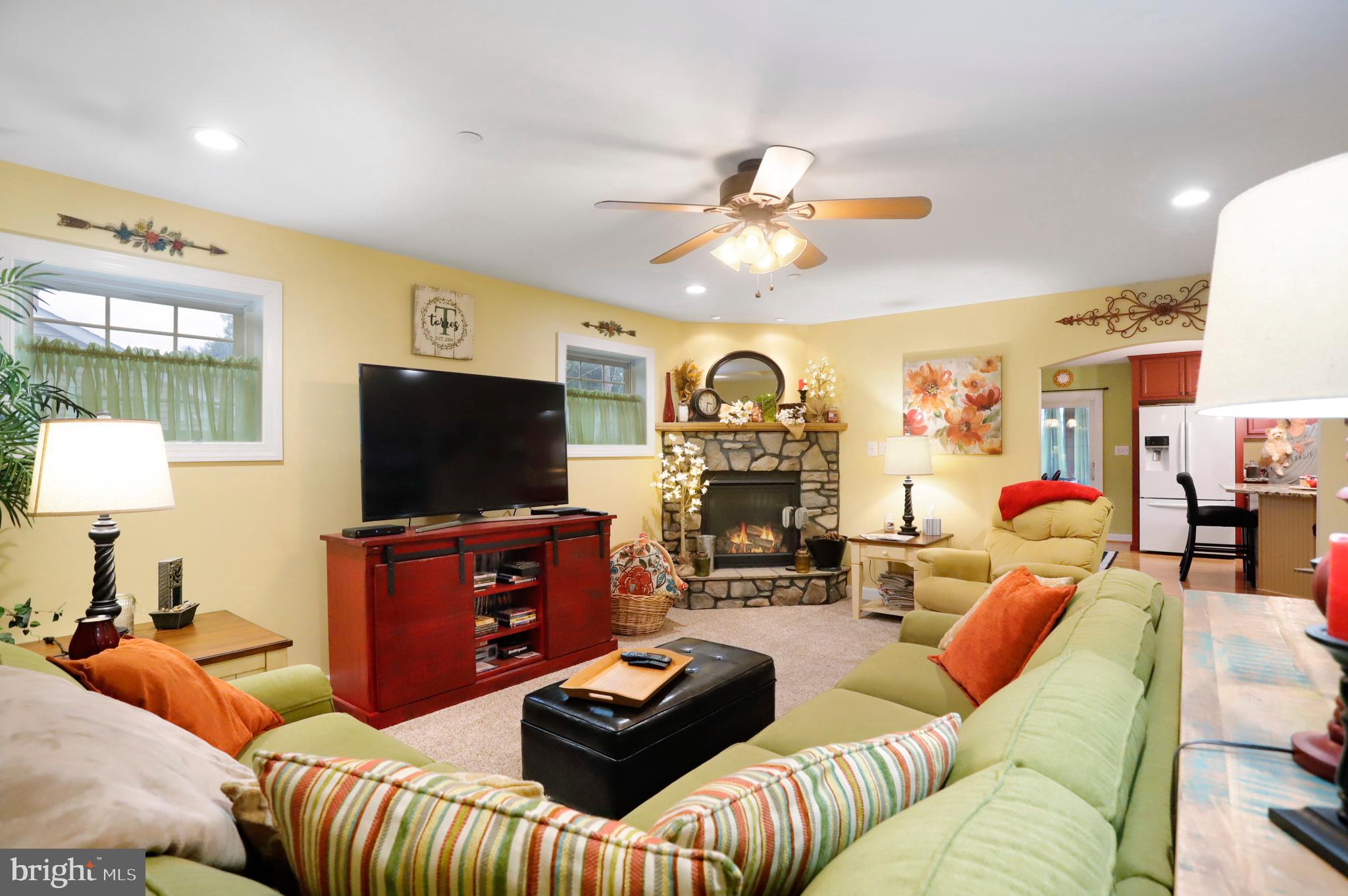 17521 York Road Hagerstown, MD 21740 - Photo 8 of 53 Gallery Image 8