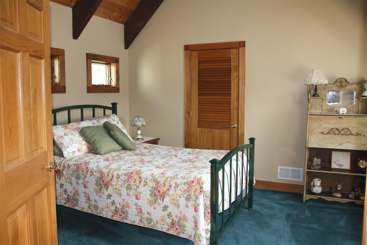 387 Mitchell Road Shrewsbury, VT 05738 - Photo 18 of 36