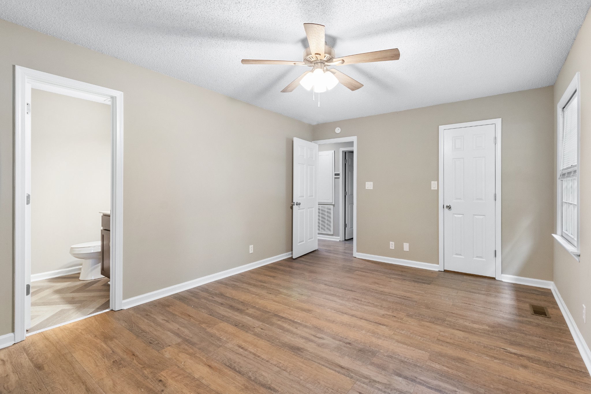 464 Pollard Road Clarksville, TN 37042 - Photo 13 of 26 Gallery Image 13