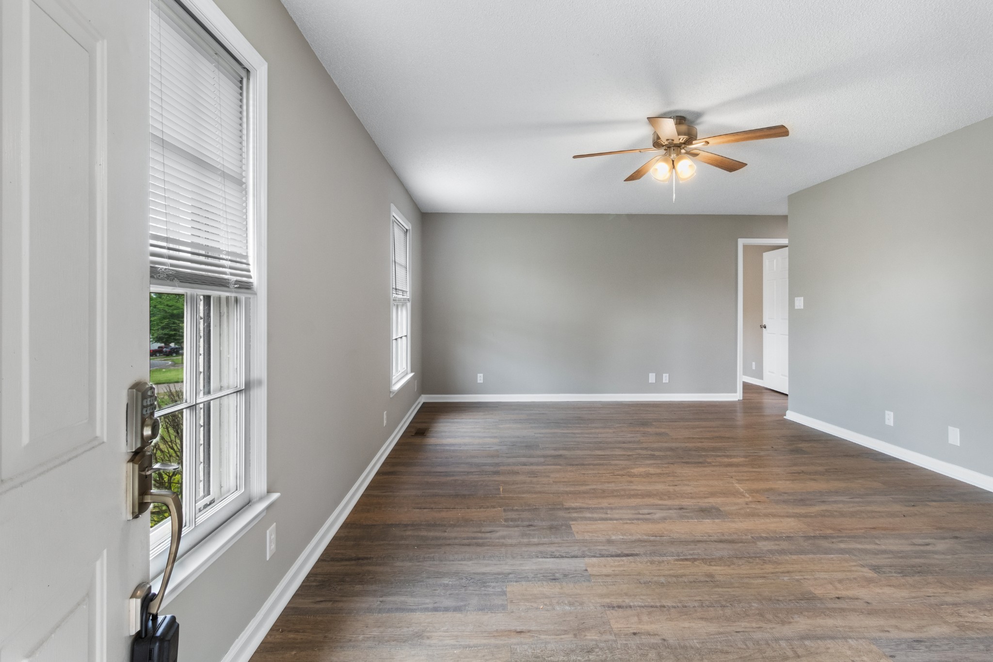 464 Pollard Road Clarksville, TN 37042 - Photo 4 of 26 Gallery Image 4