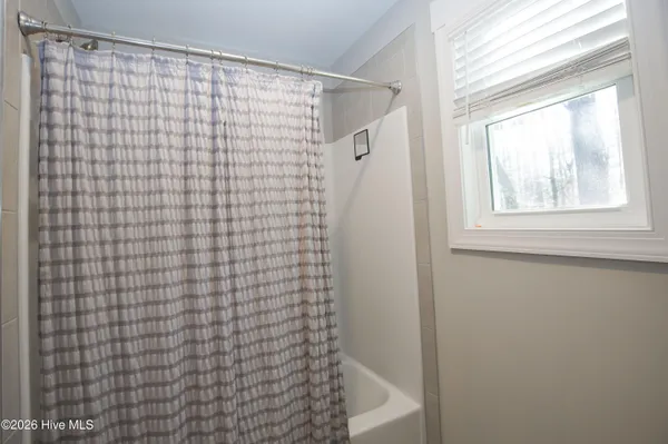 $2,700 | 643 Lilac Lane, Vass, NC 28394