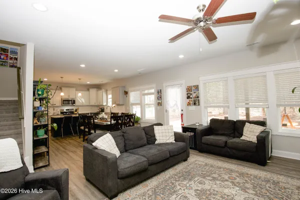 $2,700 | 643 Lilac Lane, Vass, NC 28394
