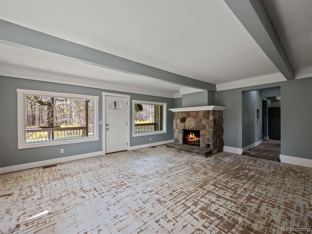 1652 Weaver Road Milford, MI 48381 - Photo 20 of 46
