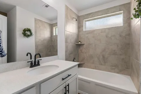 $305,000 | 222 Escondido Circle, San Marcos, TX 78666