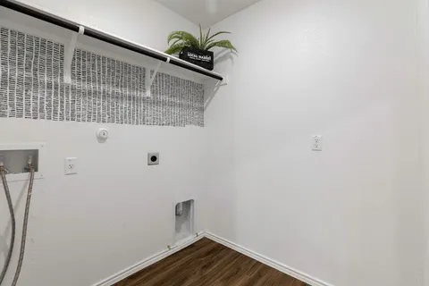 $305,000 | 222 Escondido Circle, San Marcos, TX 78666