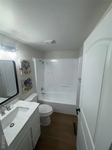 $269,000 | 102 Debra Drive, Albers, IL 62215