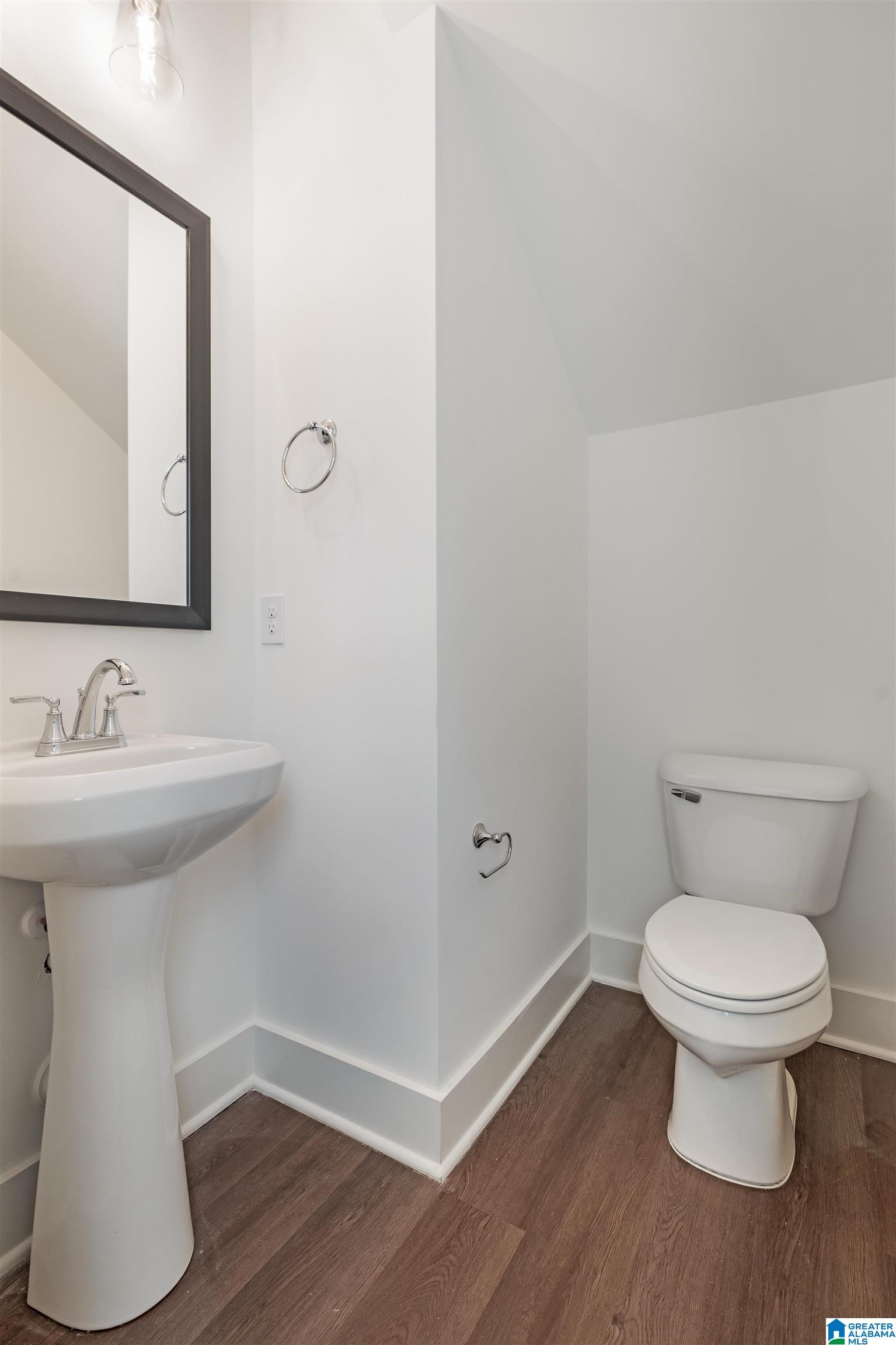232 Huntley Place Pelham, AL 35124 - Photo 4 of 26