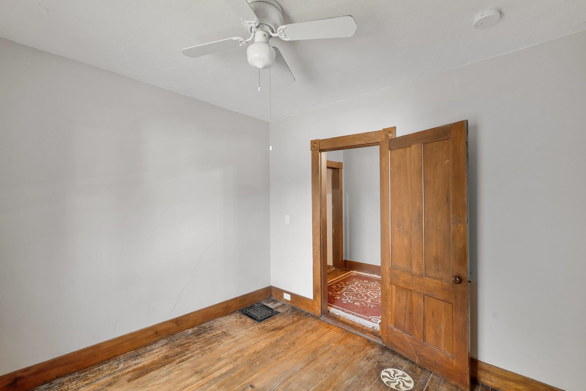 123 High Street Hardwick, VT 05843 - Photo 15 of 42