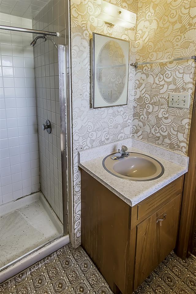1521 Victor Hill Road Duncan, SC 29334 - Photo 17 of 36