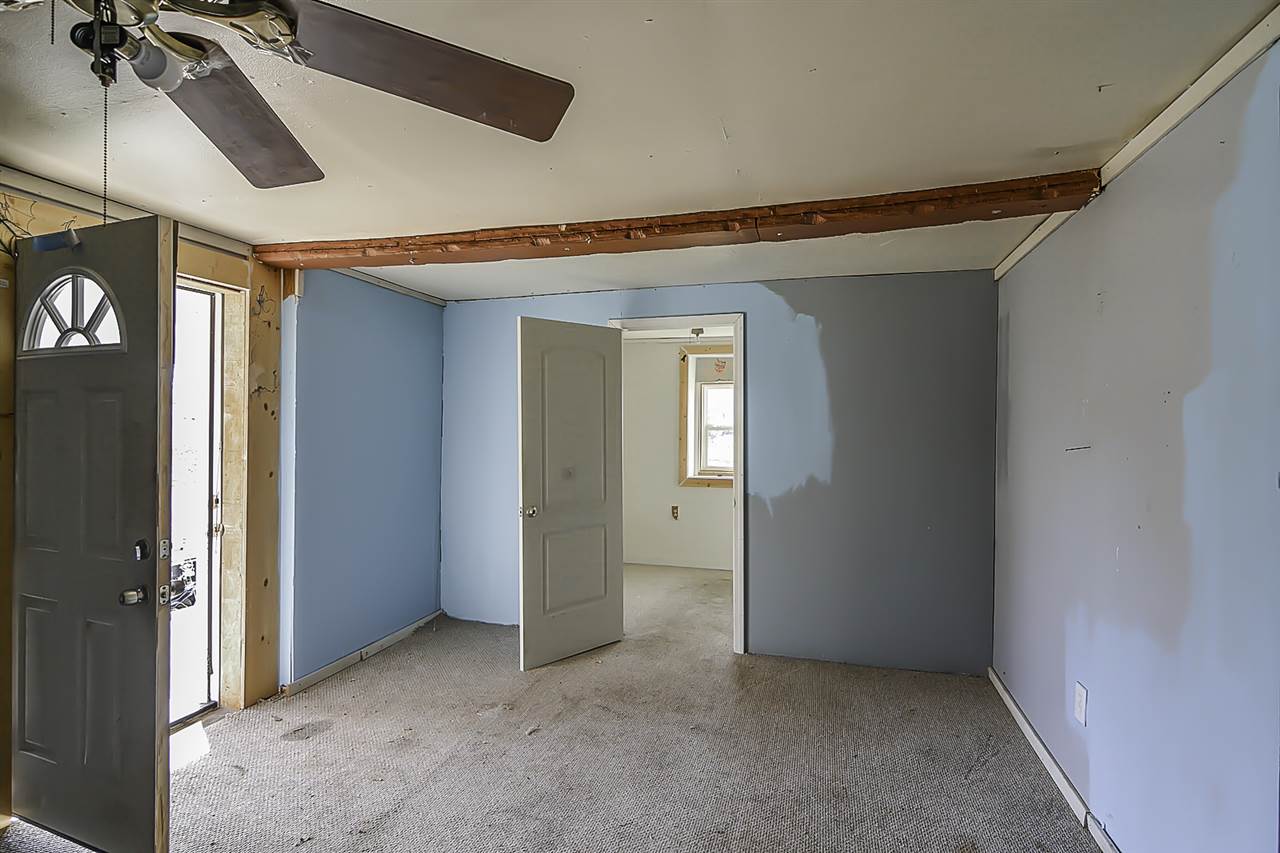 1521 Victor Hill Road Duncan, SC 29334 - Photo 31 of 36