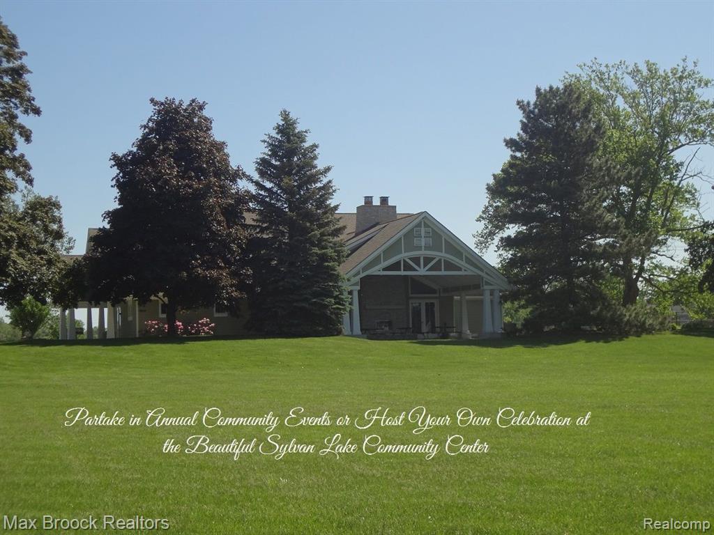 1449 Rosedale Avenue Sylvan Lake, MI 48320 - Photo 35 of 38