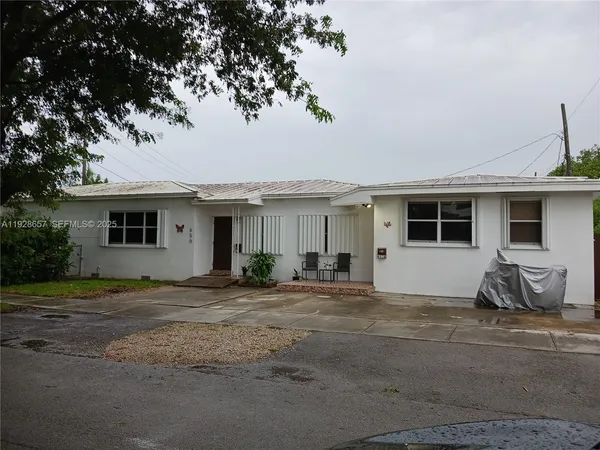 $1,600,000 | 650 Southwest 44th Court, Miami, FL 33134