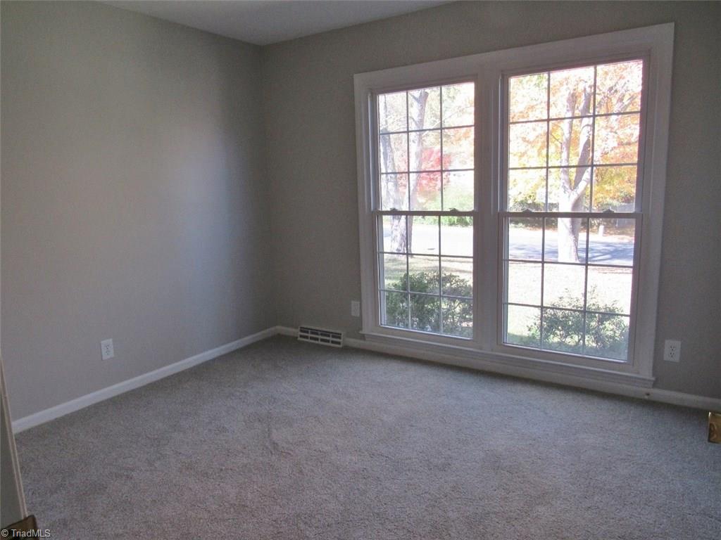 4502 Knightbridge Road Greensboro, NC 27455 - Photo 14 of 15 Gallery Image 14