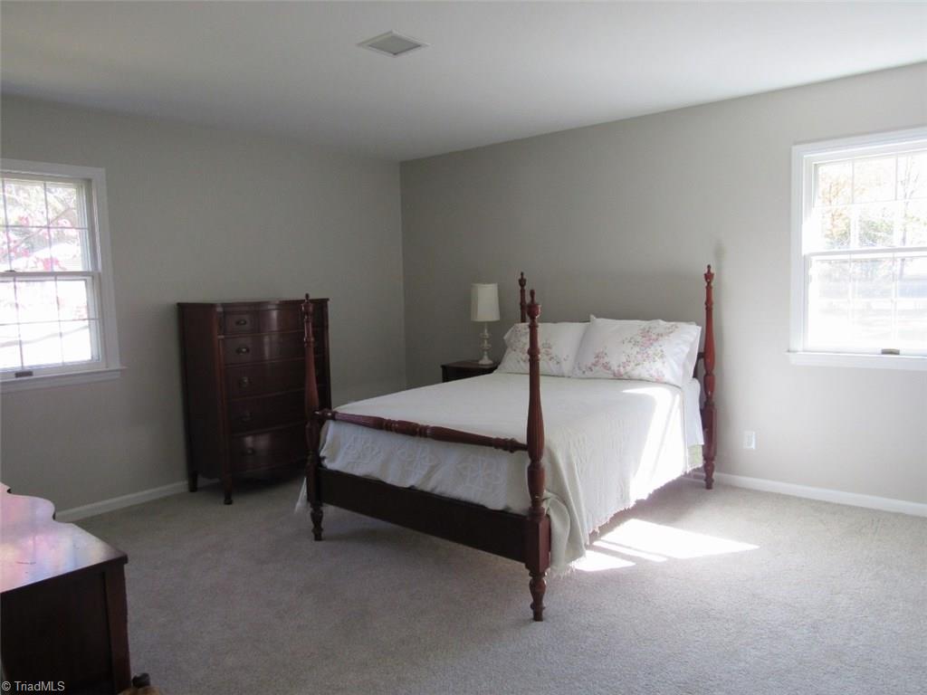 4502 Knightbridge Road Greensboro, NC 27455 - Photo 10 of 15 Gallery Image 10