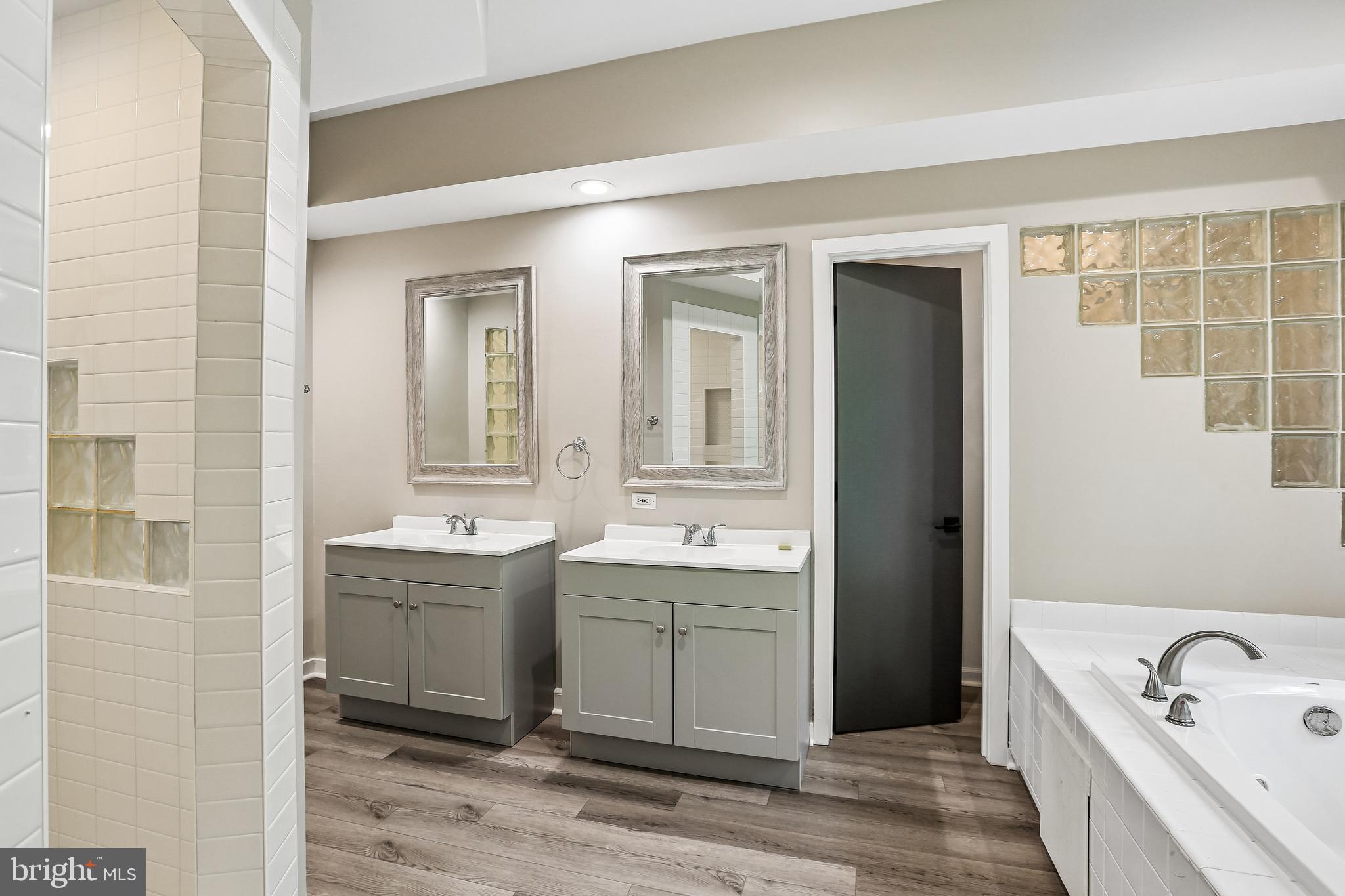 810 Governor Bridge Road Davidsonville, MD 21035 - Photo 23 of 68 Primary Bedroom