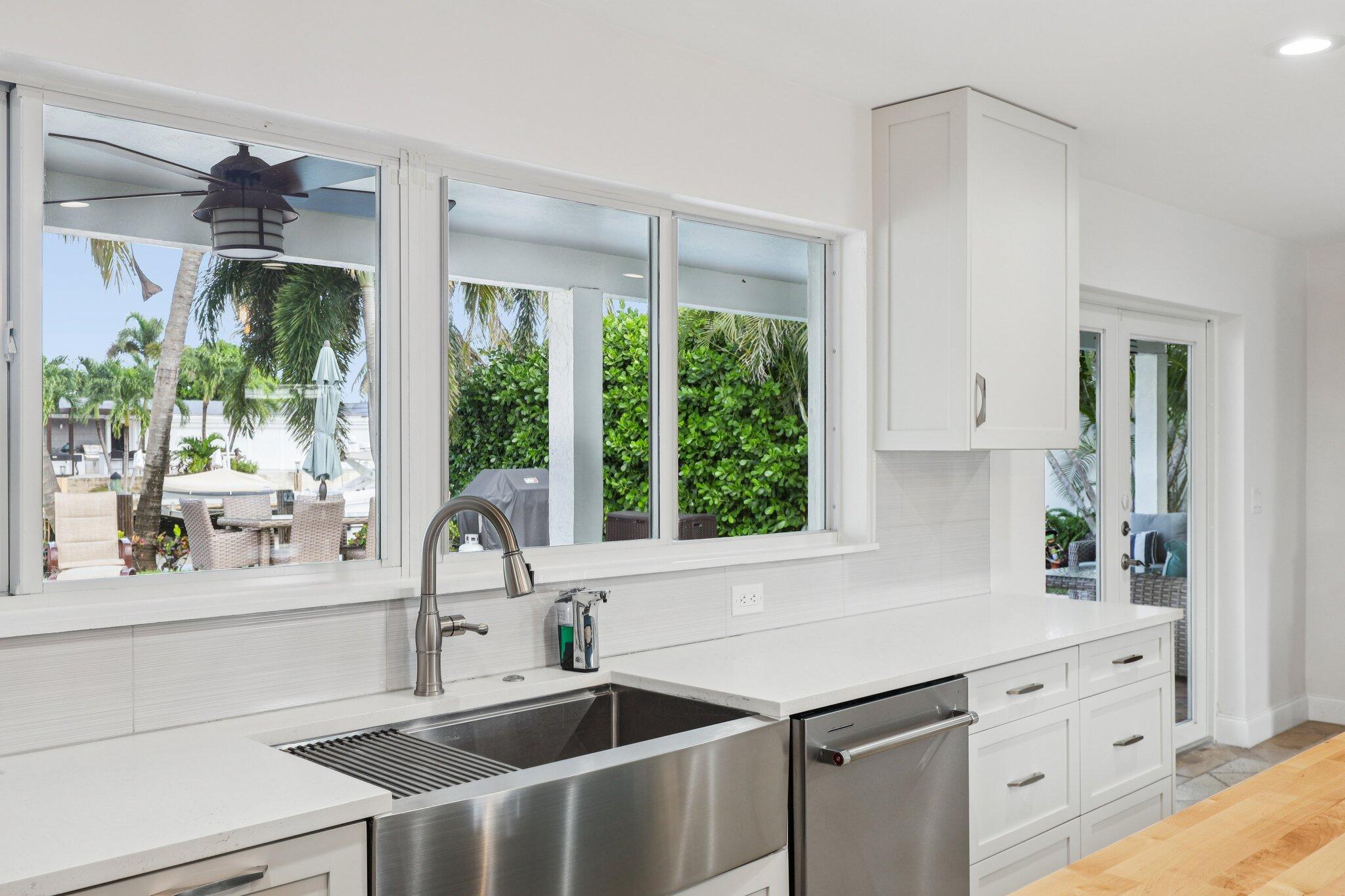 2731 Northeast 5th Street Pompano Beach, FL 33062 - Photo 15 of 91 16-web-or-mls-NE 5th St-S1510-016