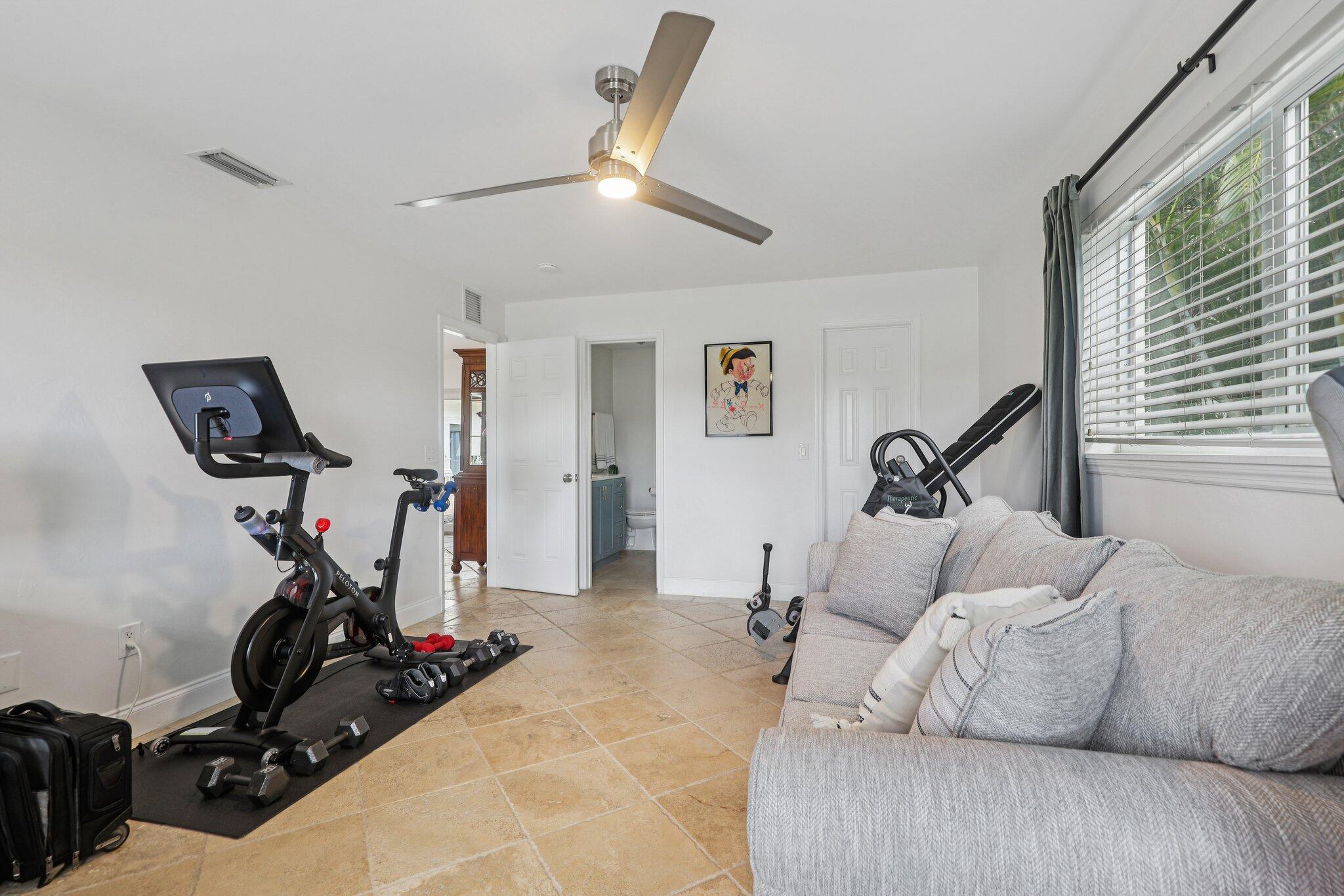 2731 Northeast 5th Street Pompano Beach, FL 33062 - Photo 22 of 91 20-web-or-mls-NE 5th St-S1510-020