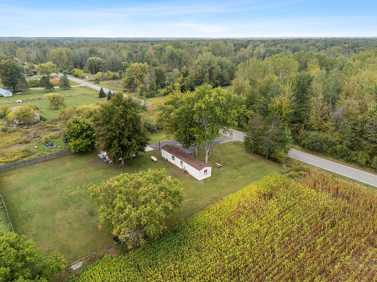 369 South Shepherd Road Mount Pleasant, MI 48858 - Photo 22 of 31 IMG_1022