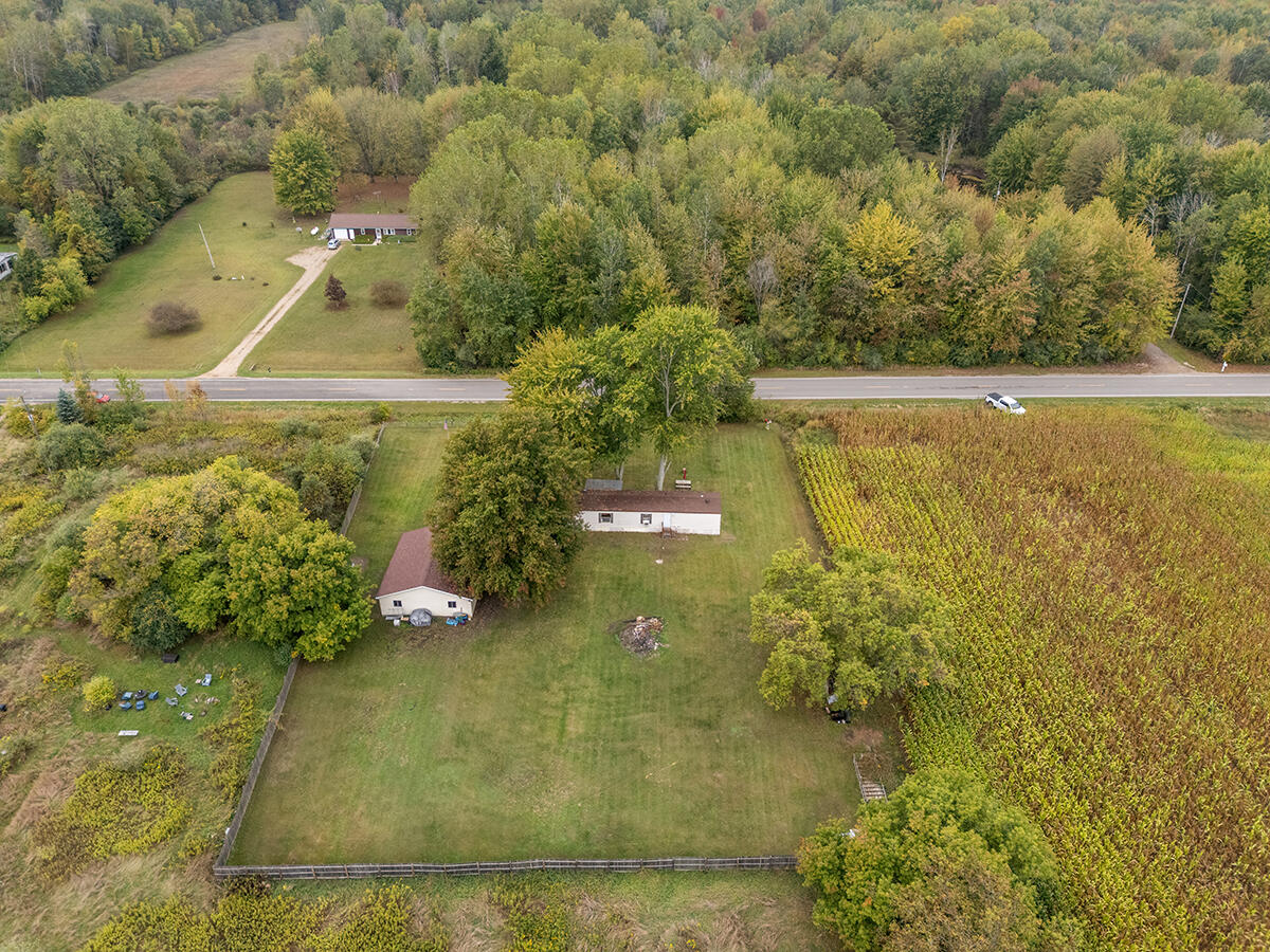 369 South Shepherd Road Mount Pleasant, MI 48858 - Photo 23 of 31 IMG_1023