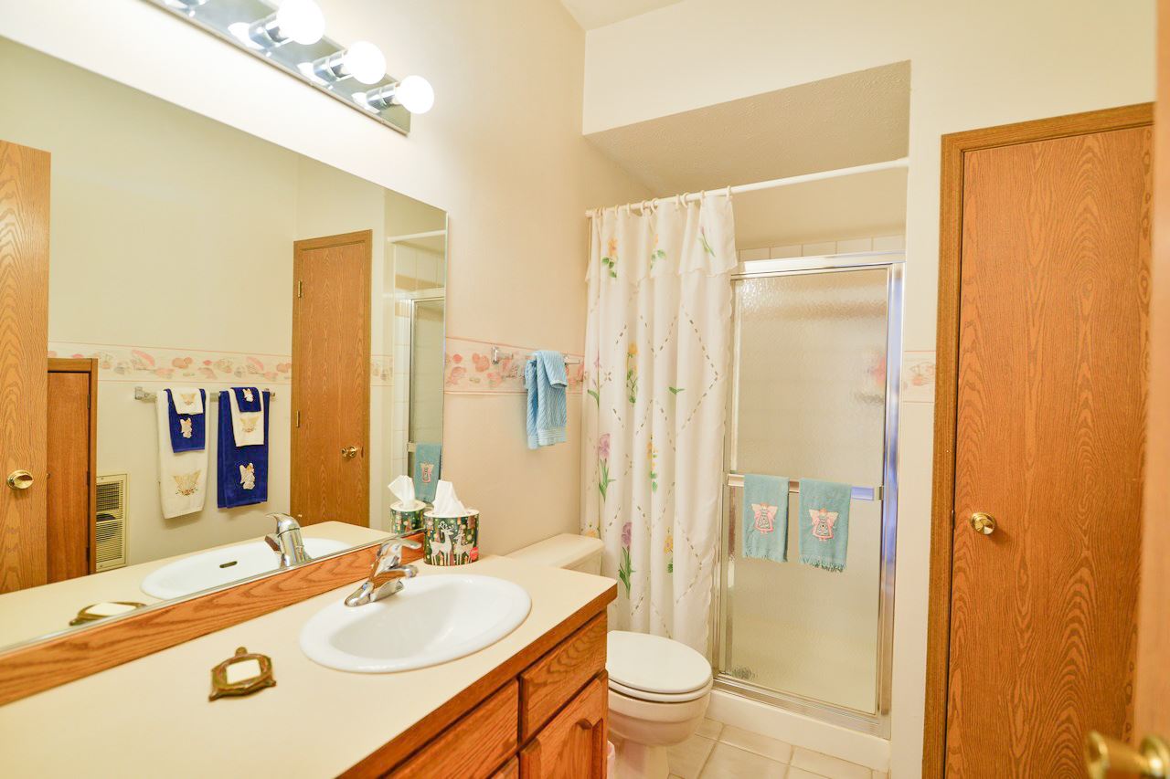 4213 South Bowdish Road Spokane Valley, WA 99206 - Photo 16 of 20 Gallery Image 16