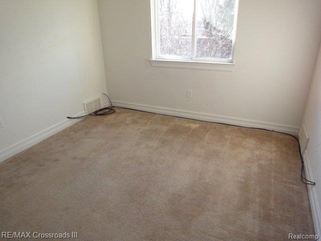 21701 Bohn Road Belleville, MI 48111 - Photo 6 of 8 BEDROOM 3.jpg