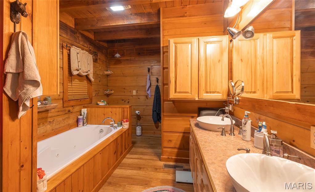 798 Karbers Ridge Road Elizabethtown, IL 62931 - Photo 23 of 95