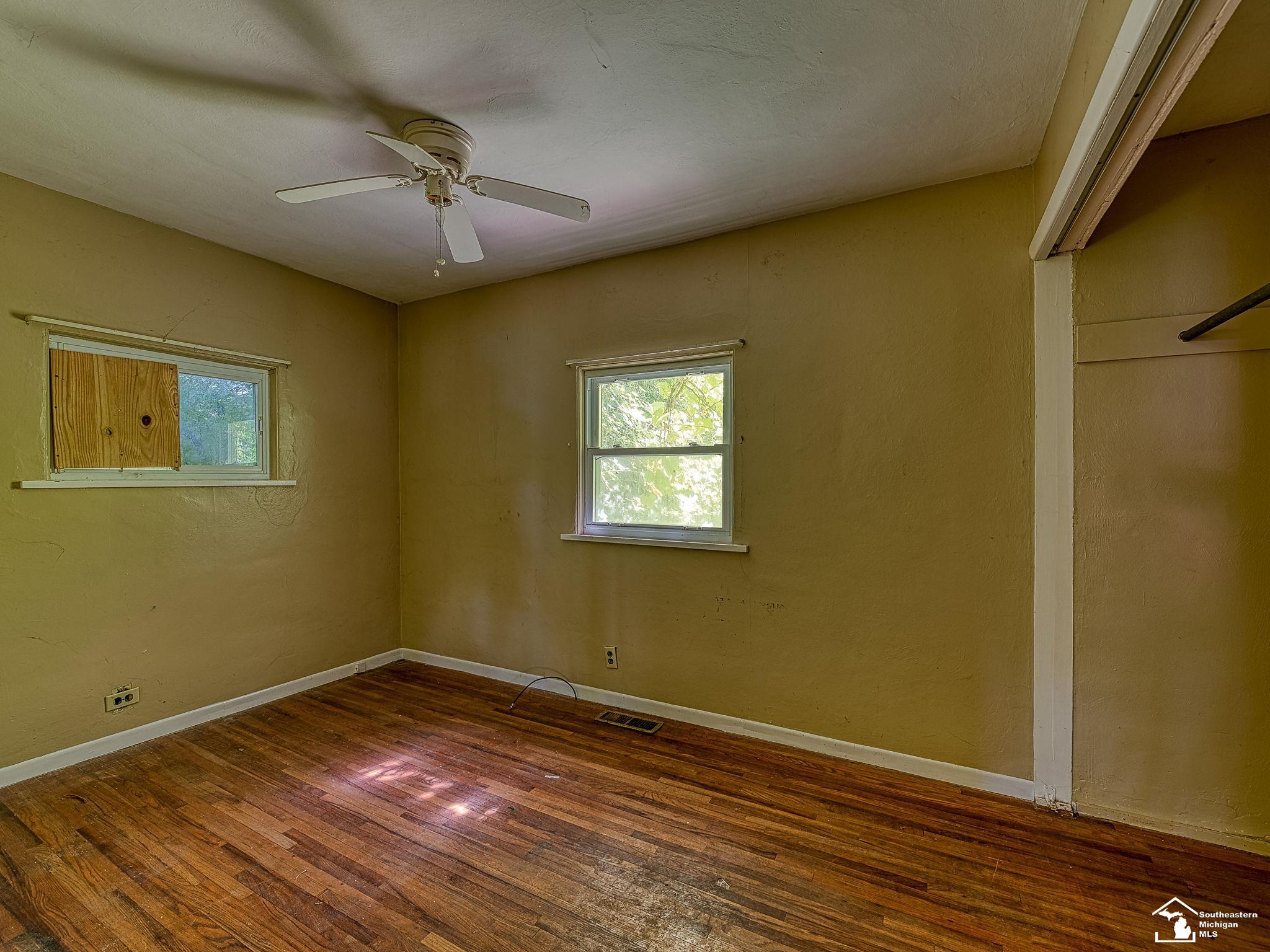 7546 Secor Road Lambertville, MI 48144 - Photo 22 of 33