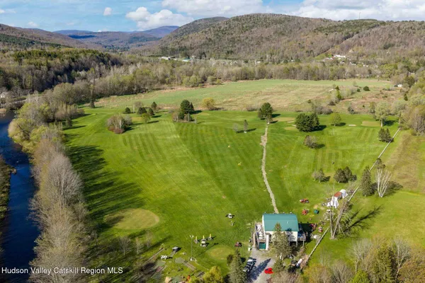 $799,000 | 42565 Highway 28, Arkville, NY 12406