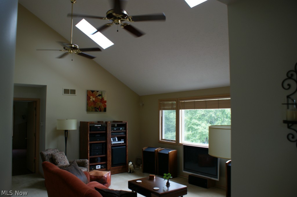 3233 Hamlin Road Medina, OH 44256 - Photo 4 of 19 Gallery Image 4