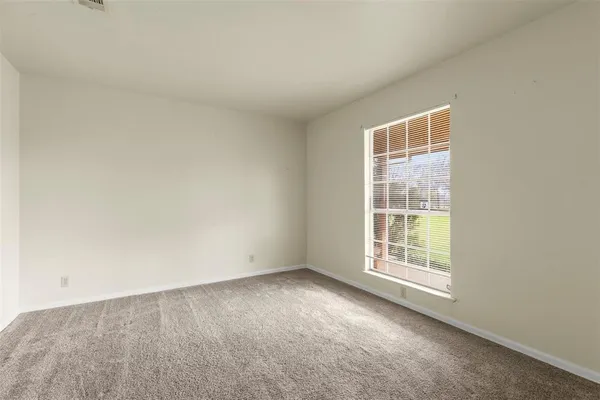 $1,975 | 629 Farm To Market Road 697, Sherman, TX 75090