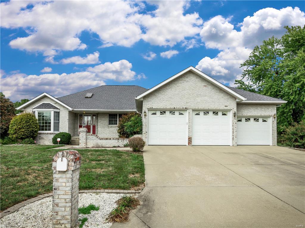 3715 Rhetts Landing Shiloh, IL 62221 - Photo 1 of 35 Gallery Image 1