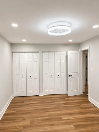 $274,800 | 3913 Saratoga Avenue, Unit 117, Downers Grove, IL 60515