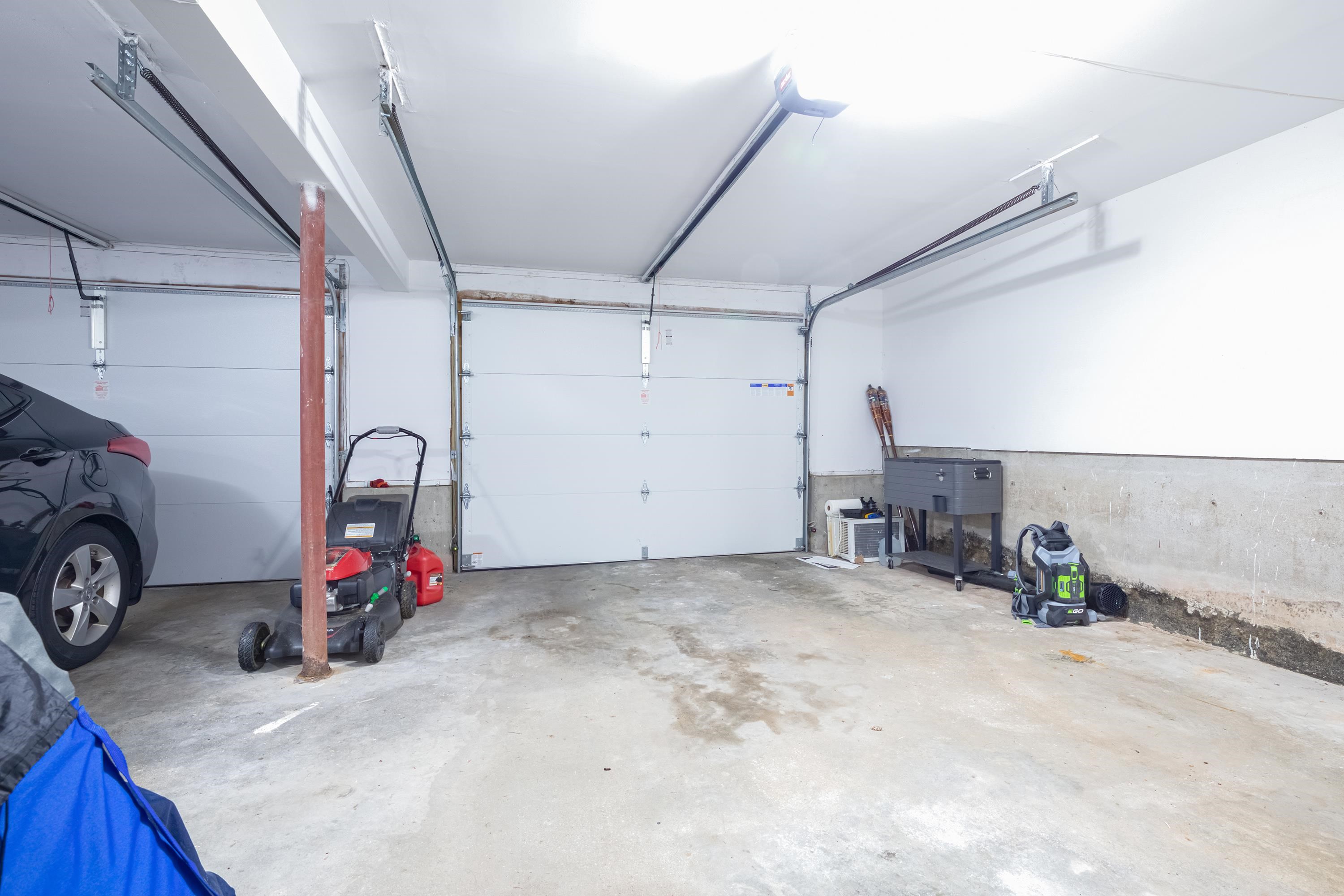 148 Robinson Road Hudson, NH 03051 - Photo 32 of 36 Gallery Image 32