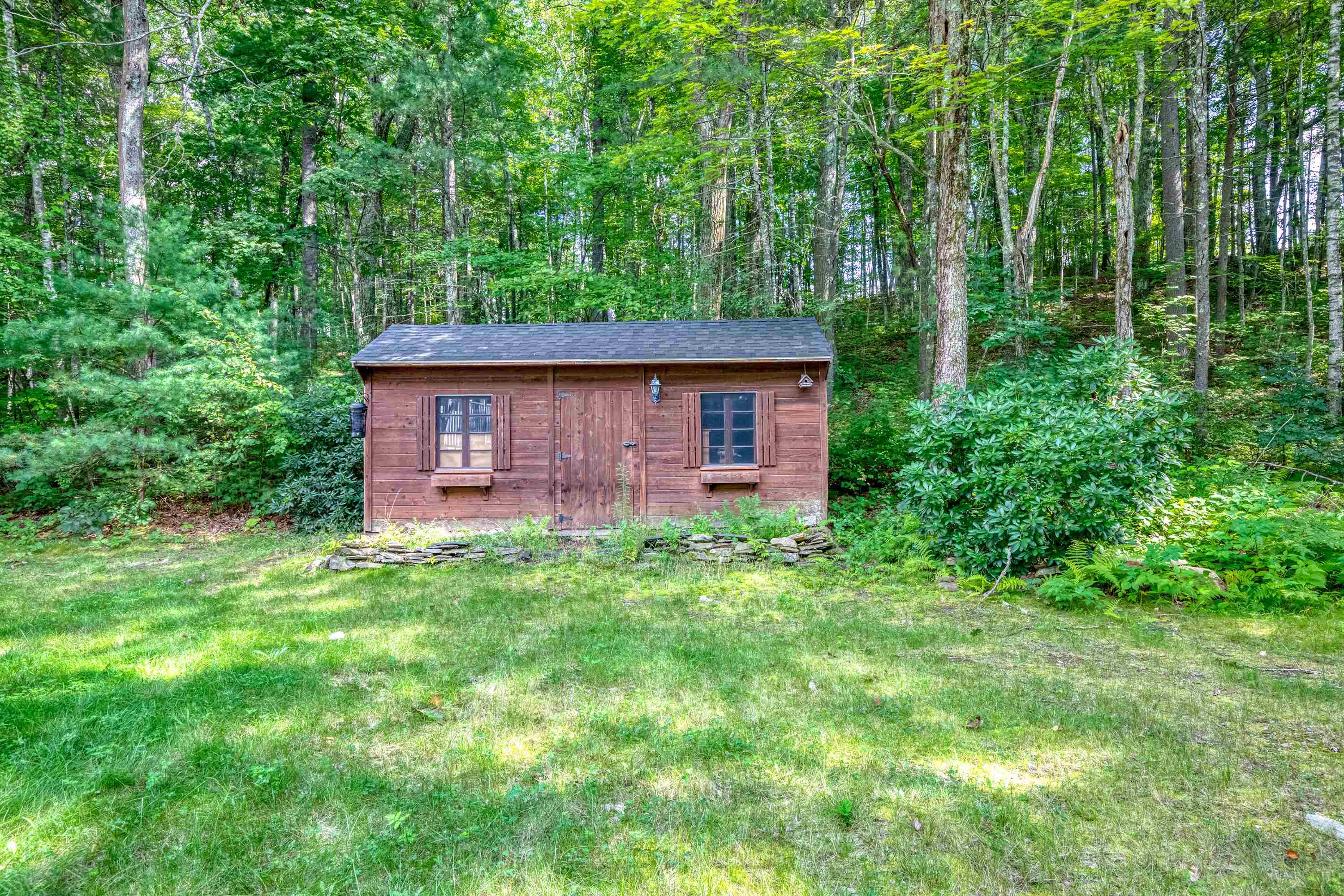 148 Robinson Road Hudson, NH 03051 - Photo 36 of 36 Gallery Image 36