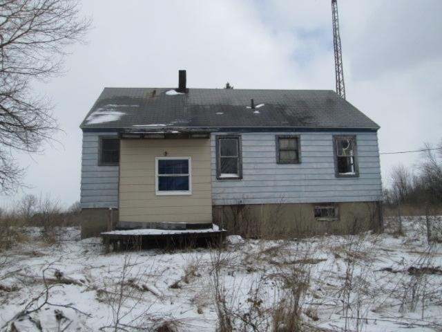8999 North Branch Road Watervliet, MI 49098 - Photo 2 of 8 Additional Photo
