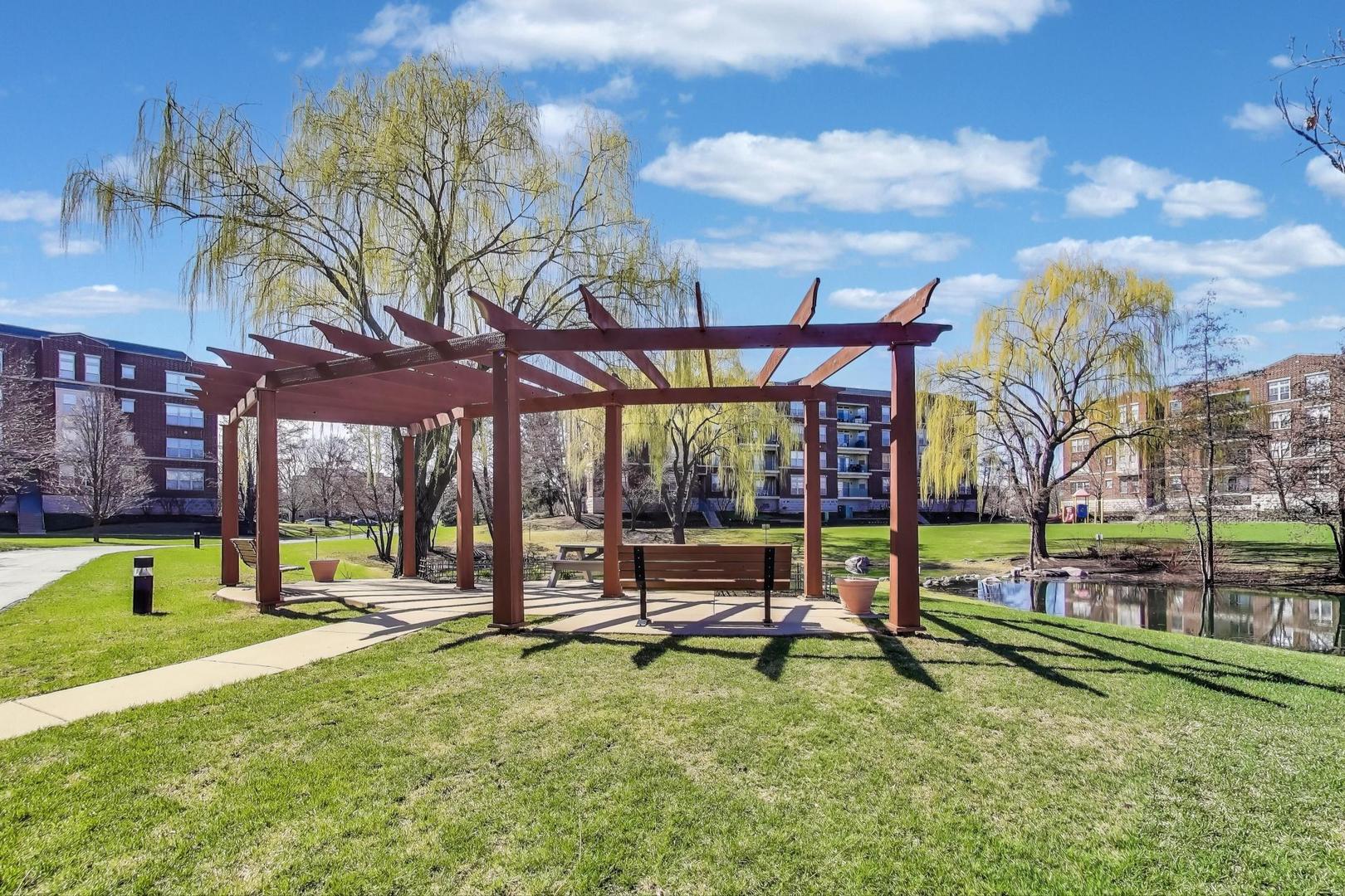 715 Astor Lane, Unit 307 Wheeling, IL 60090 - Photo 31 of 38 a view of park with an outdoor space