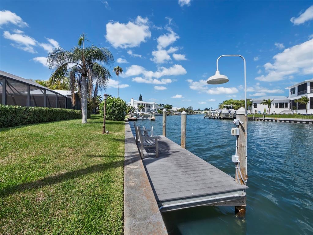 741 Old Compass Road Longboat Key, FL 34228 - Photo 39 of 51