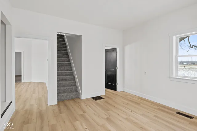 $270,000 | 12200 East Gregory Road, Albany, IN 47320