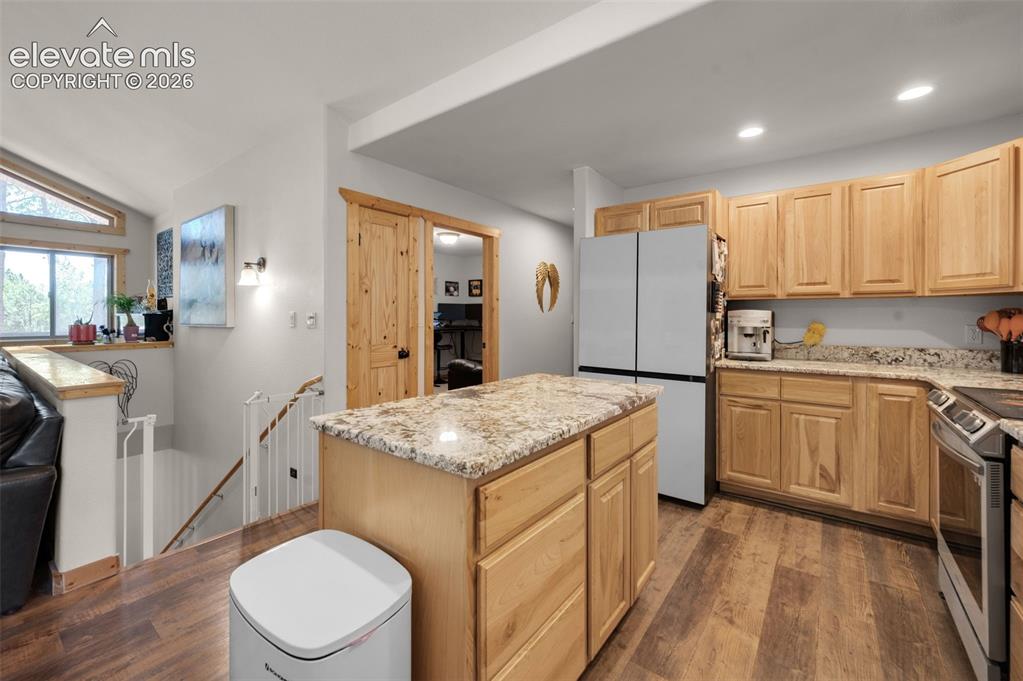897 Fossil Creek Road Florissant, CO 80816 - Photo 11 of 41