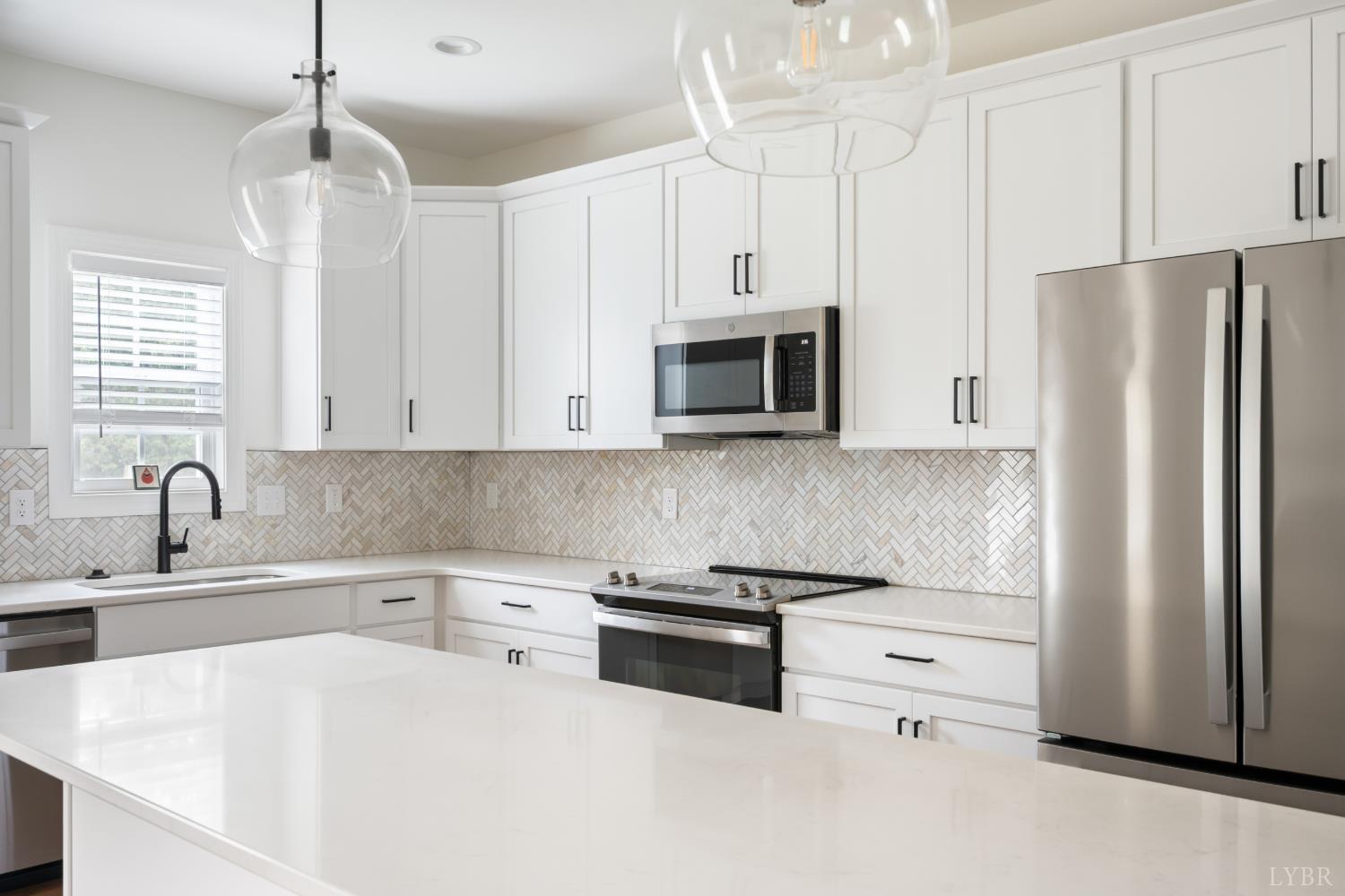2831 Everett Road Forest, VA 24551 - Photo 12 of 68 Gallery Image 12