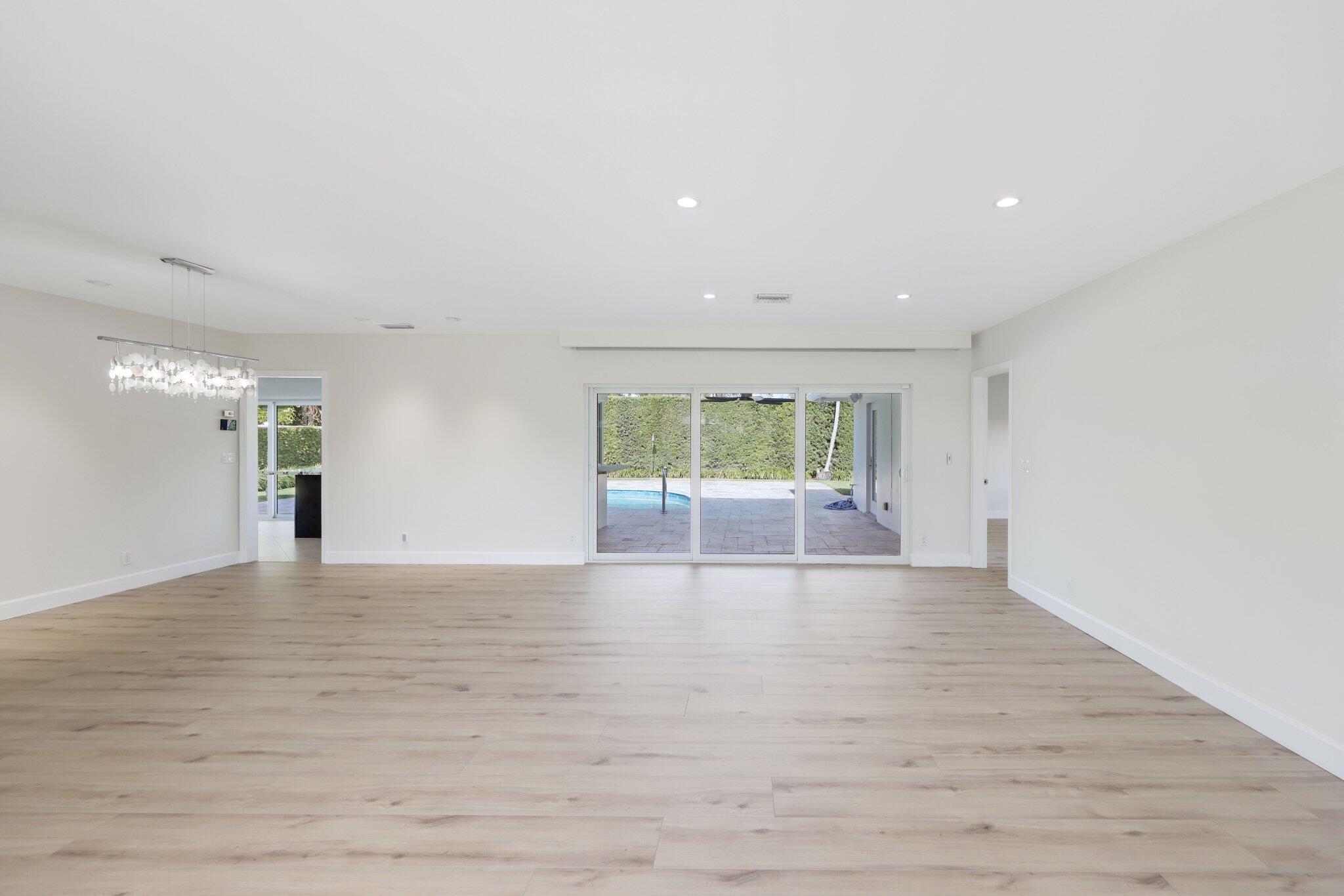 745 Apple Tree Lane Boca Raton, FL 33486 - Photo 15 of 56 745 Apple Tree Lane - 15.jpg-SMALL