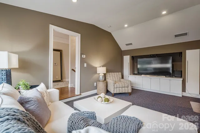 $5,900 | 17136 Carolina Academy Road, Charlotte, NC 28277