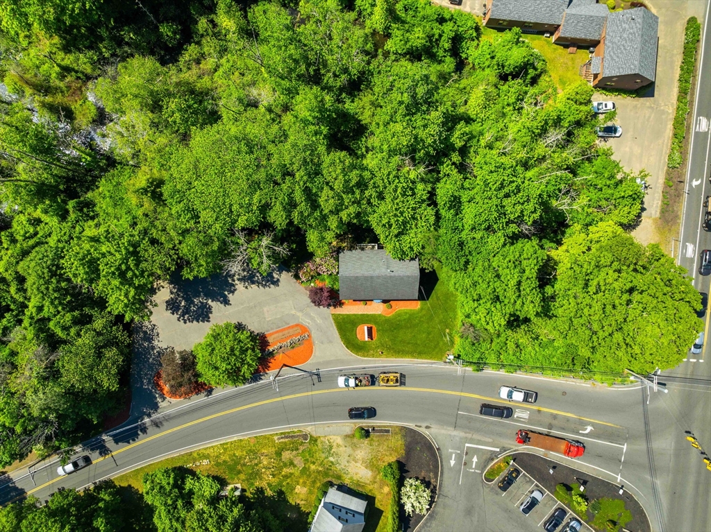 125 Ipswich Road Topsfield, MA 01983 - Photo 19 of 22