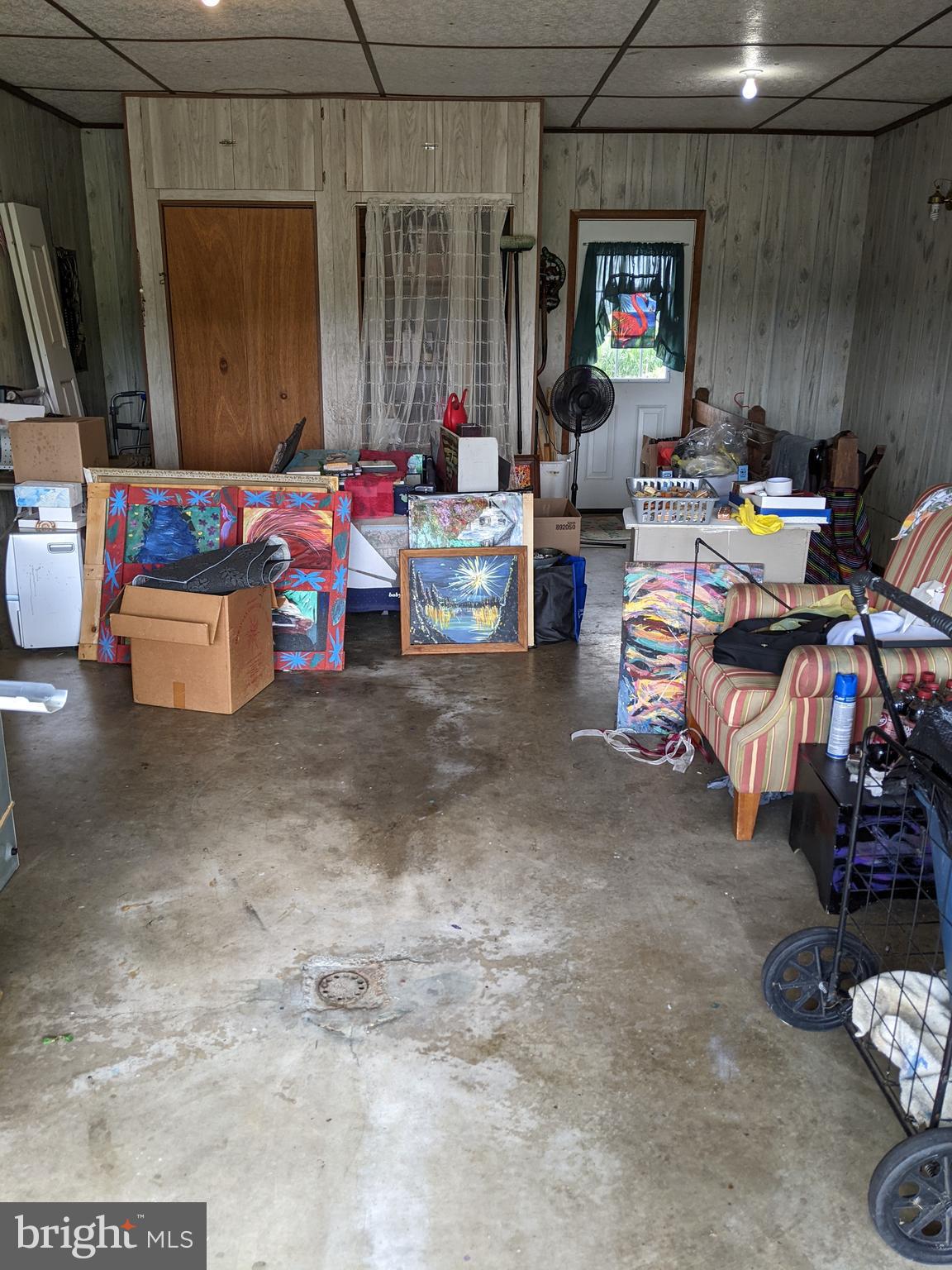 63 Harristown Road Paradise, PA 17562 - Photo 15 of 16 Garage