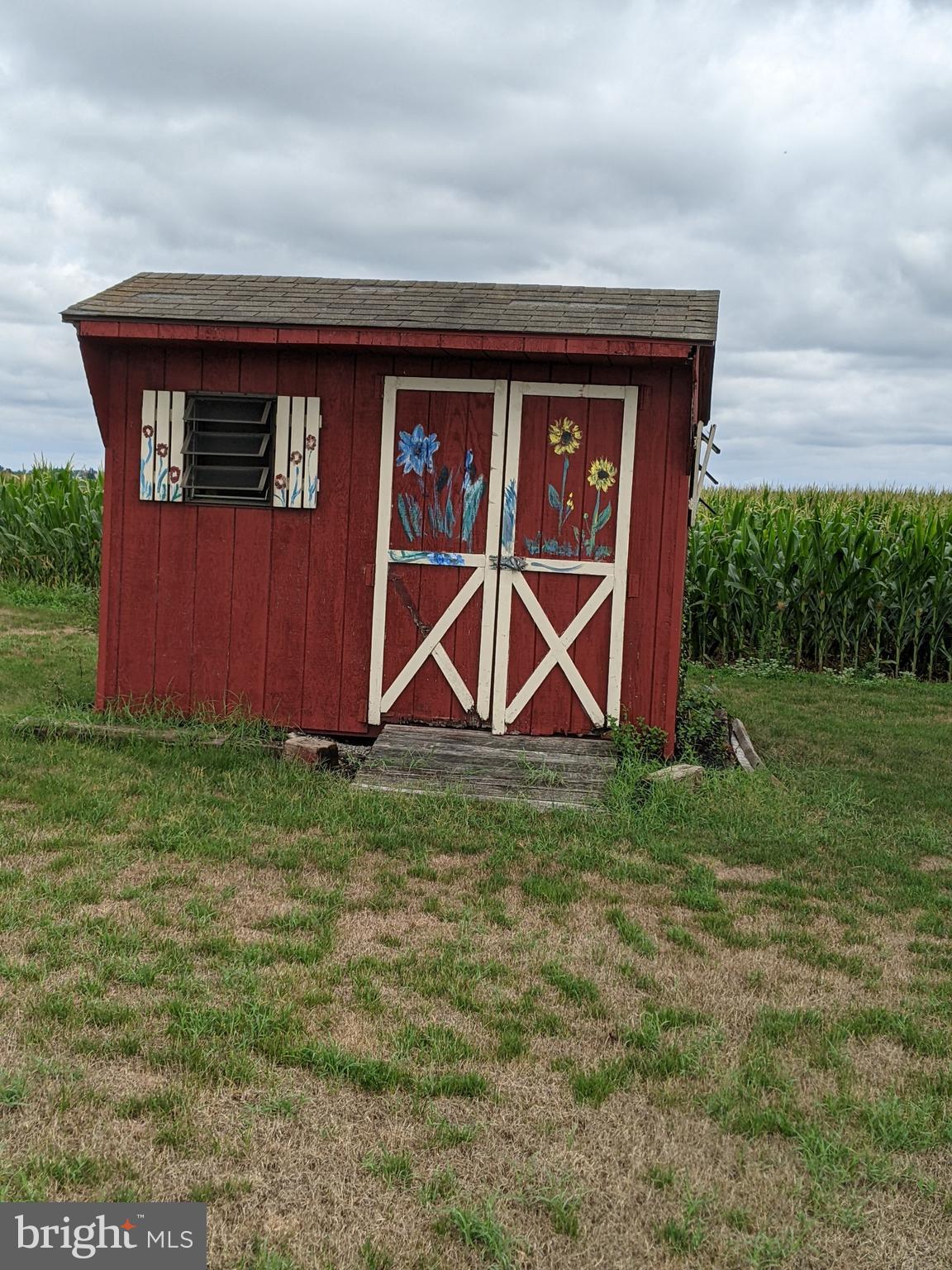 63 Harristown Road Paradise, PA 17562 - Photo 3 of 16