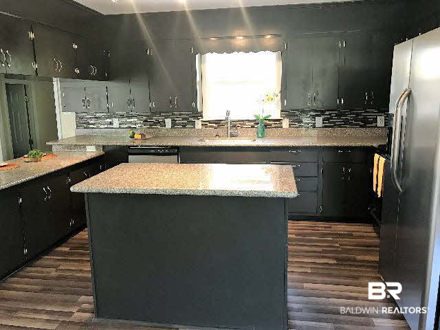 30890 Cedar Street Elberta, AL 36530 - Photo 5 of 16 Front View of Kitchen
