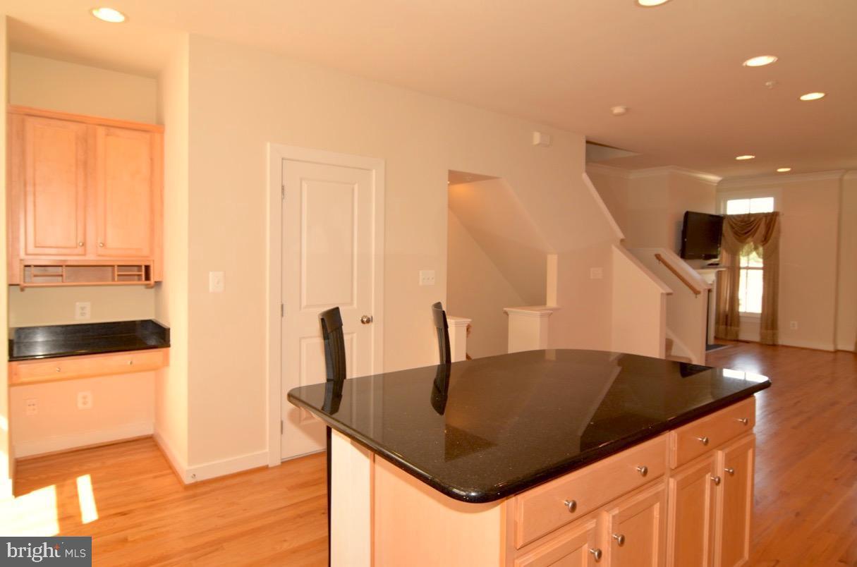 11036 Amherst Avenue Silver Spring, MD 20902 - Photo 6 of 20 RECESSED LIGHTING